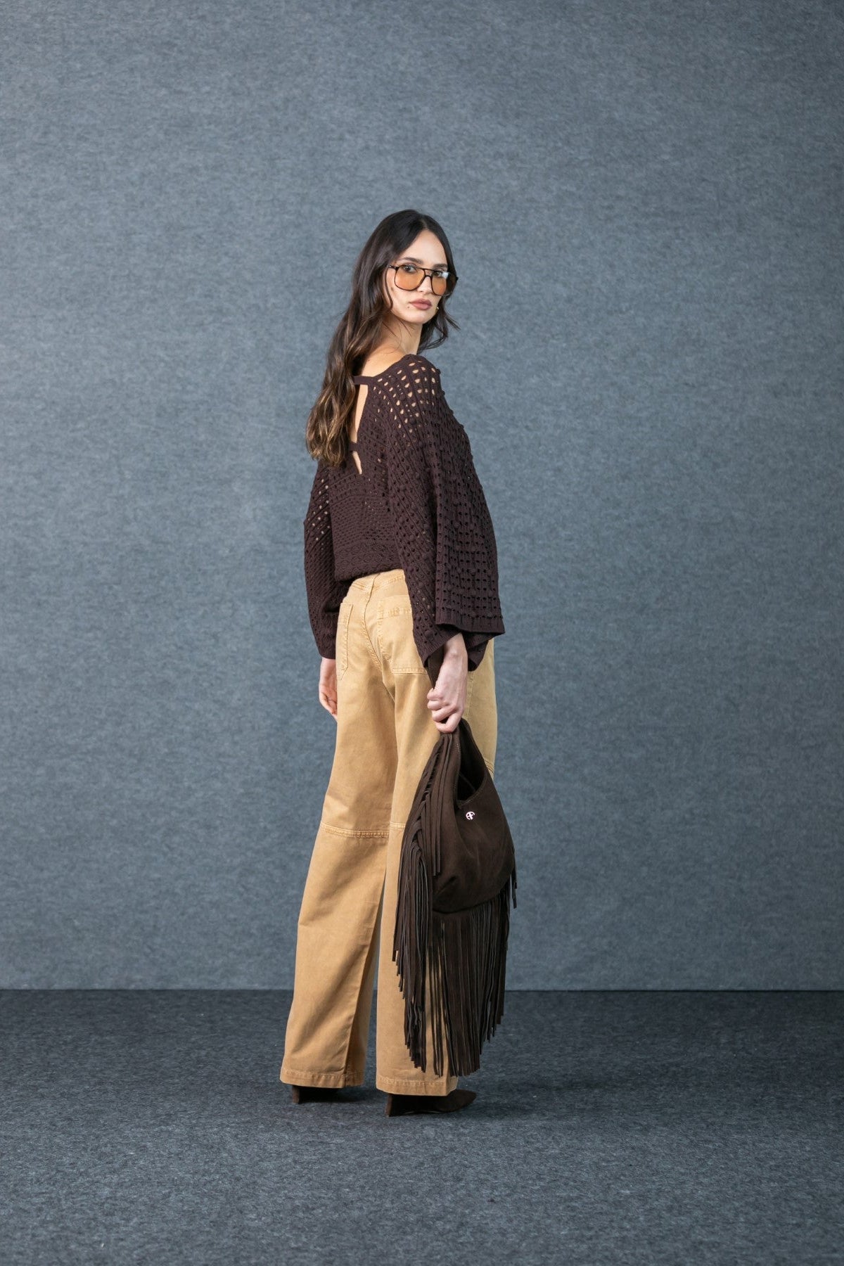 Blusa Manga Morcego Tricot Marrom Anne Fernandes