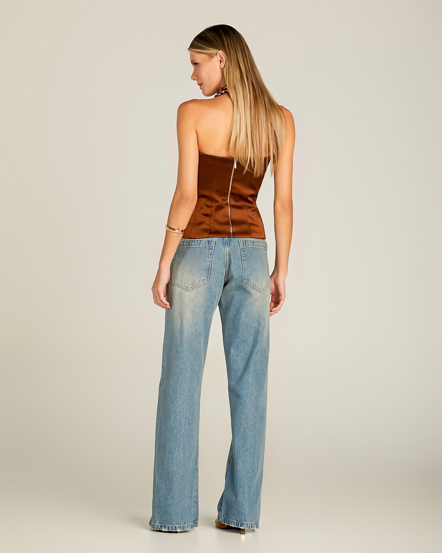 Calça Jeans Reta com Fenda Anne Fernandes