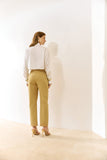 Camisa Cropped com Gravata Branca Anne Fernandes