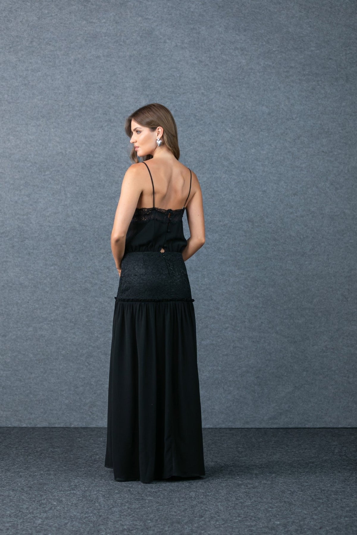 Vestido Longo com Renda Preto Anne Fernandes