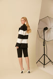 Blazer Over Listrado Preto e Branco Anne Fernandes