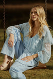 Blusa Renda Babados Azul Claro Anne Fernandes