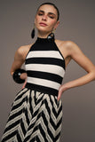 Saia Longa Tela Crochet Preto e Creme Anne Fernandes